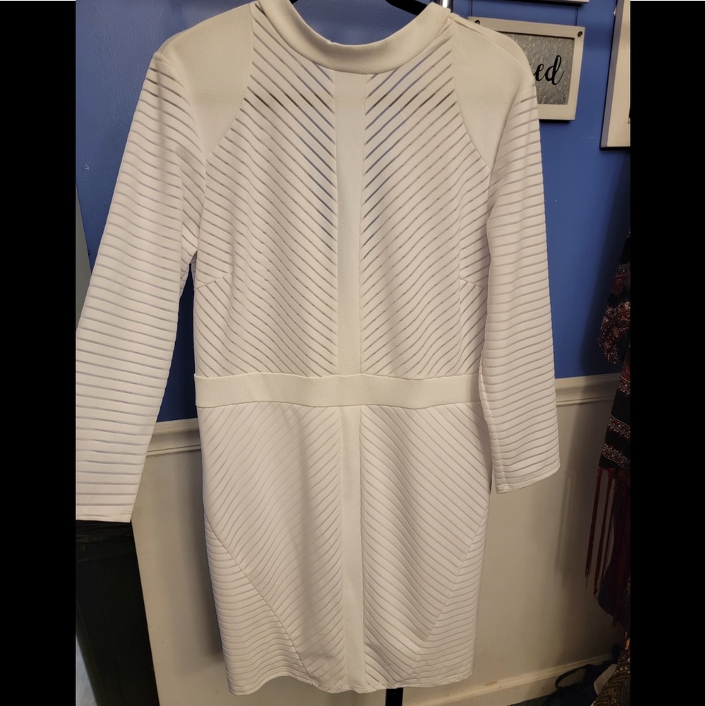 WHITE MESH VENUS GUESS PARTY/COCKTAIL DRESS